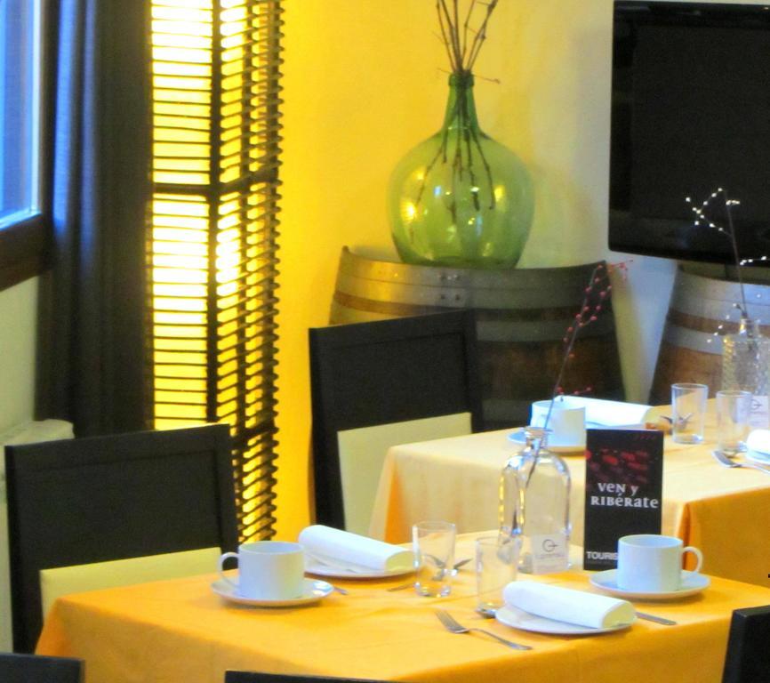 Casa Rural La Prensa De Vino Hotell San Esteban De Gormaz Rum bild